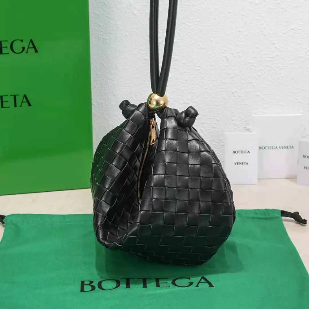 Bottega Veneta Turn Medium Intrecciato Leather Pouch with Adjustable Strap for Women in Black
