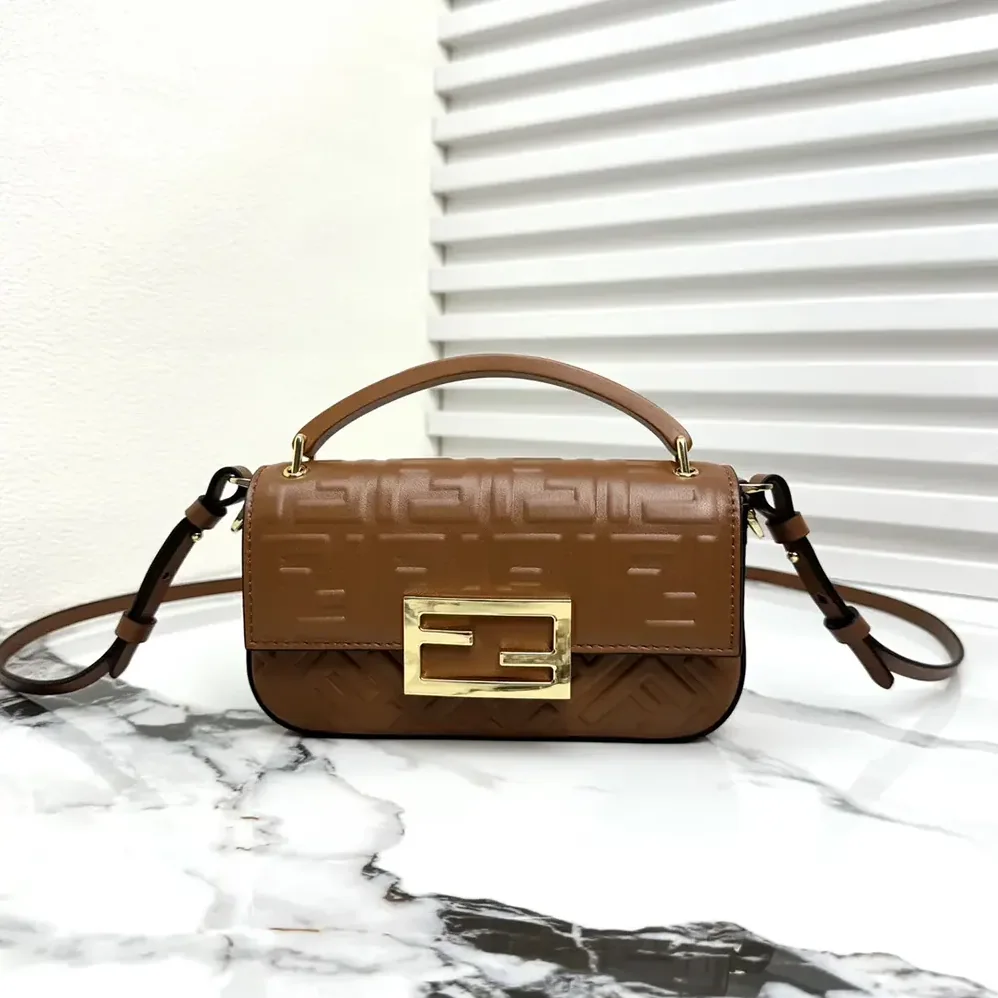 Fendi Baguette Phone Pouch Brown Nappa Leather Pouch for Women Fendi Baguette Phone Pouch Brown Nappa Leather Pouch for Women