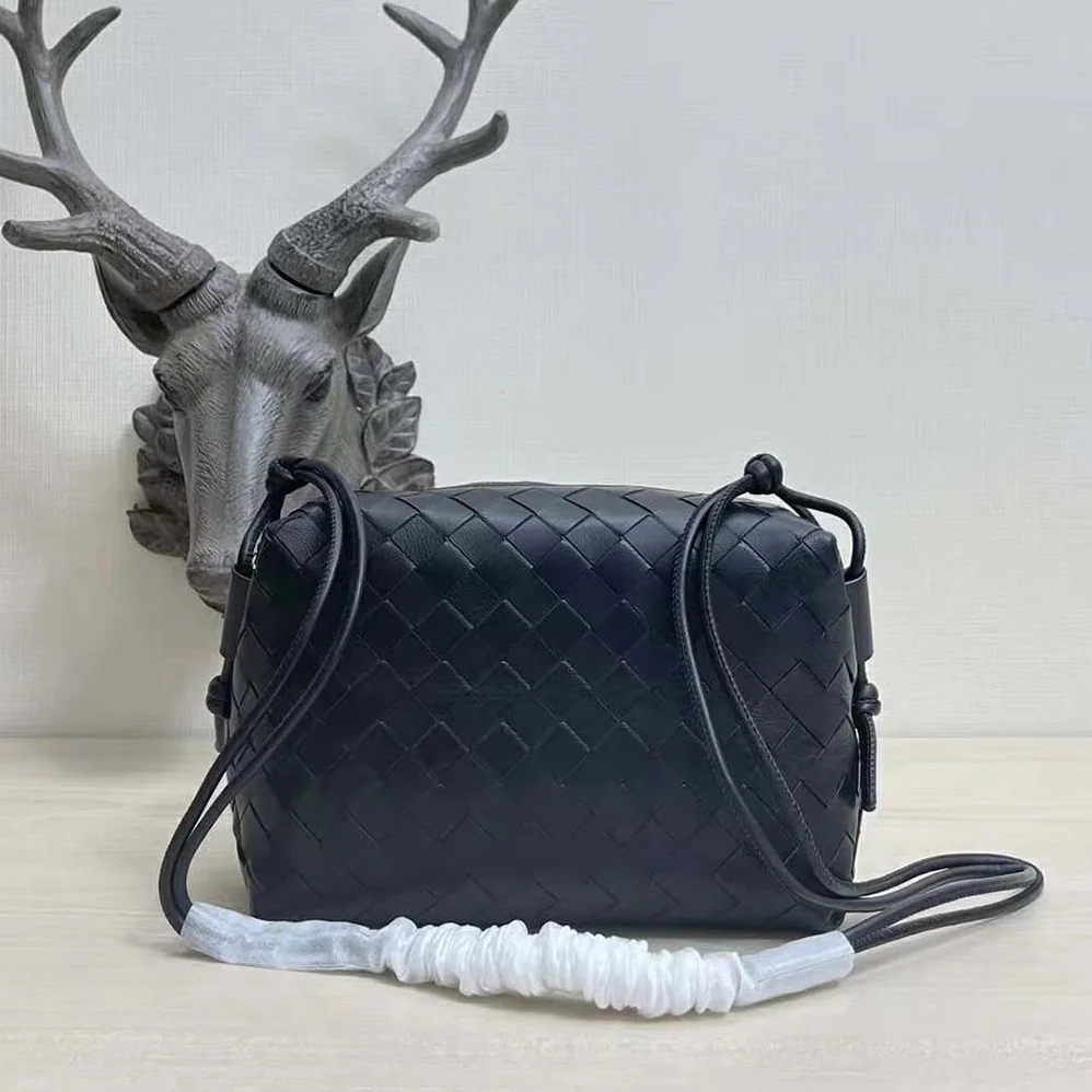 Bottega Veneta Loop Small Intrecciato Leather Cross-Body Bag for Women in Black Bottega Veneta Loop Small Intrecciato Leather Cross-Body Bag for Women in Black