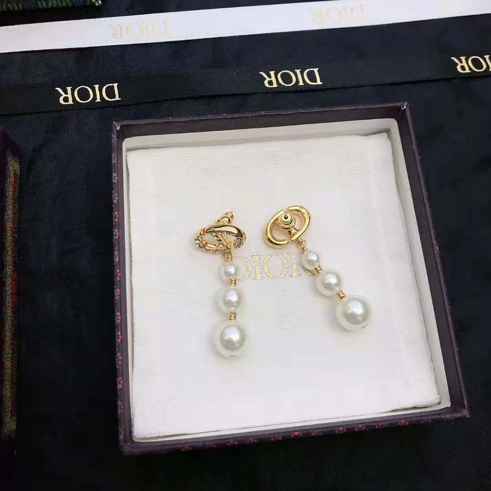 Dior CD Navy Earrings White-Finish Metal with White Resin Pearls and Crystals for Women Dior CD Navy Earrings White-Finish Metal with White Resin Pearls and Crystals for Women