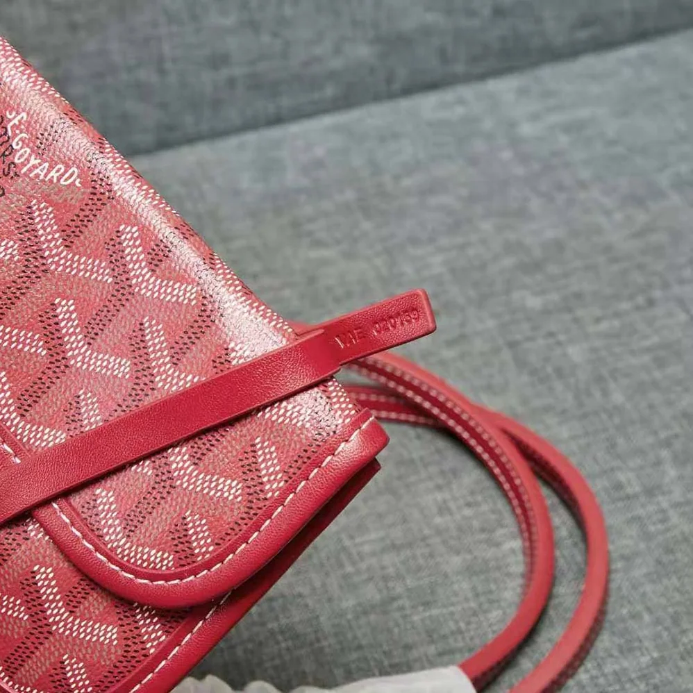 Goyard Sac Artois MM in Goyardine Canvas & Chevroches Calfskin for Women in Red