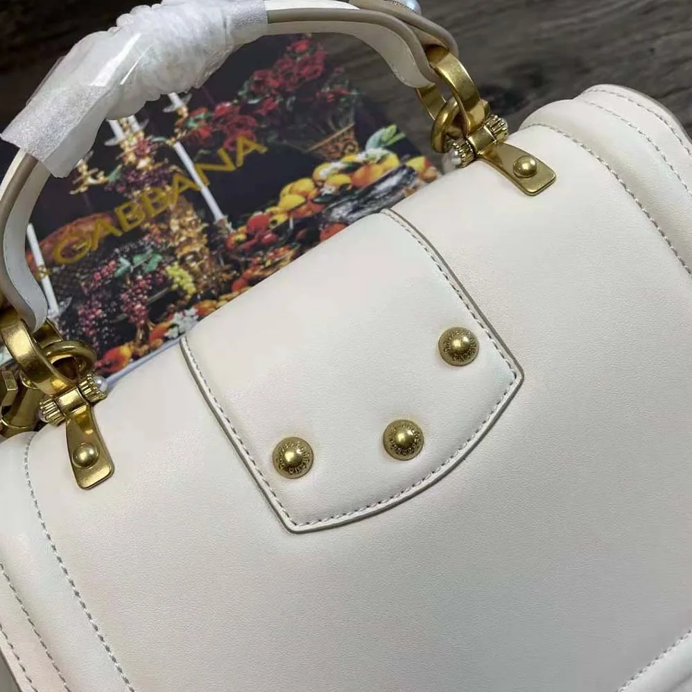 Dolce Gabbana D&G Amore Bag in Calfskin Leather for Women in White Dolce Gabbana D&G Amore Bag in Calfskin Leather for Women in White