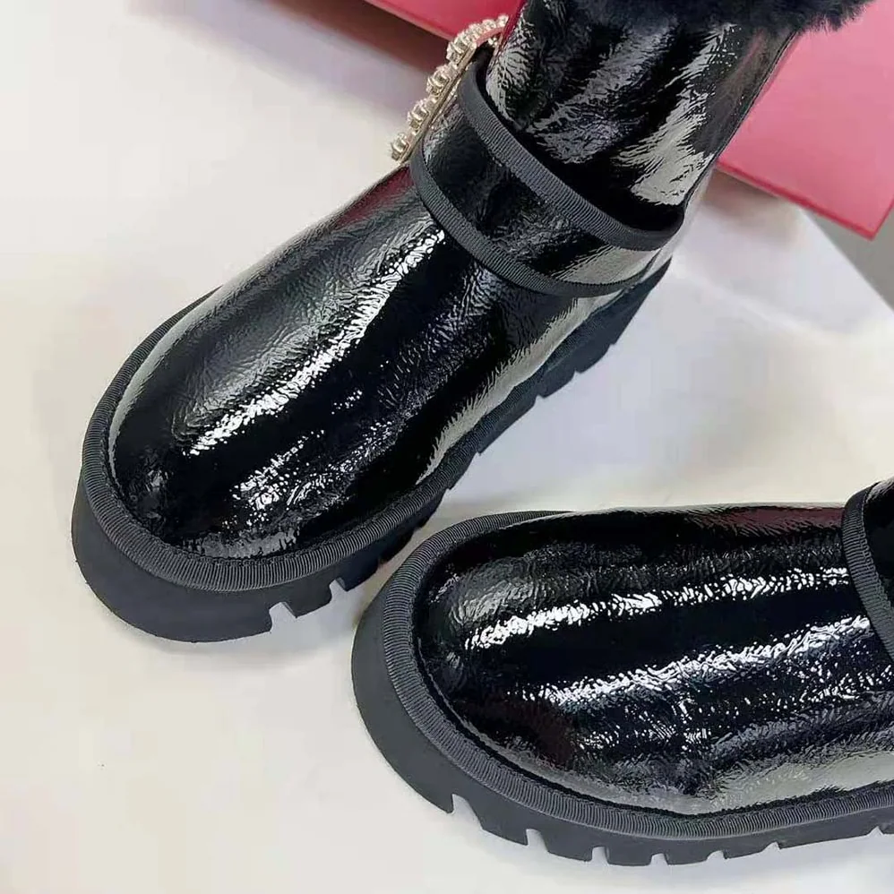 Roger Vivier Viv' Winter Fur Strass Buckle Ankle Boots in Patent Leather for Women in Black Roger Vivier Viv' Winter Fur Strass Buckle Ankle Boots in Patent Leather for Women in Black