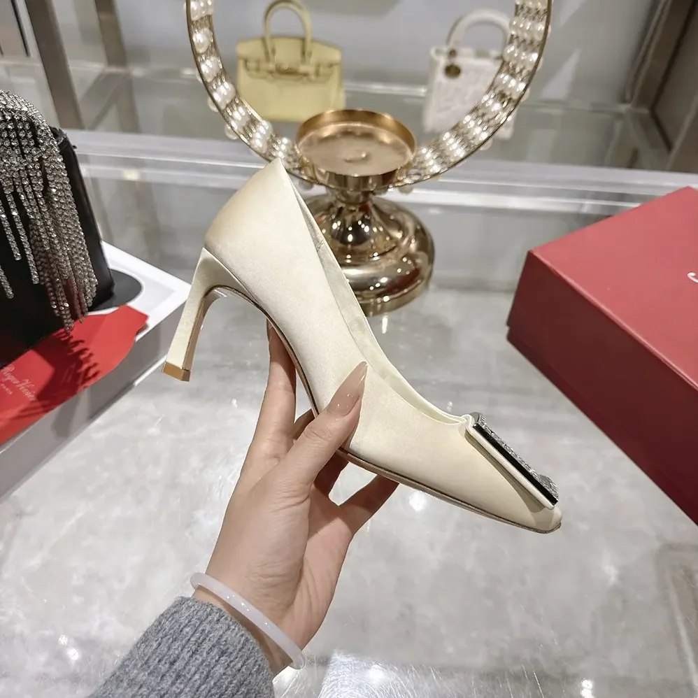 Roger Vivier Trompette Pumps in Satin for Women in White Roger Vivier Trompette Pumps in Satin for Women in White