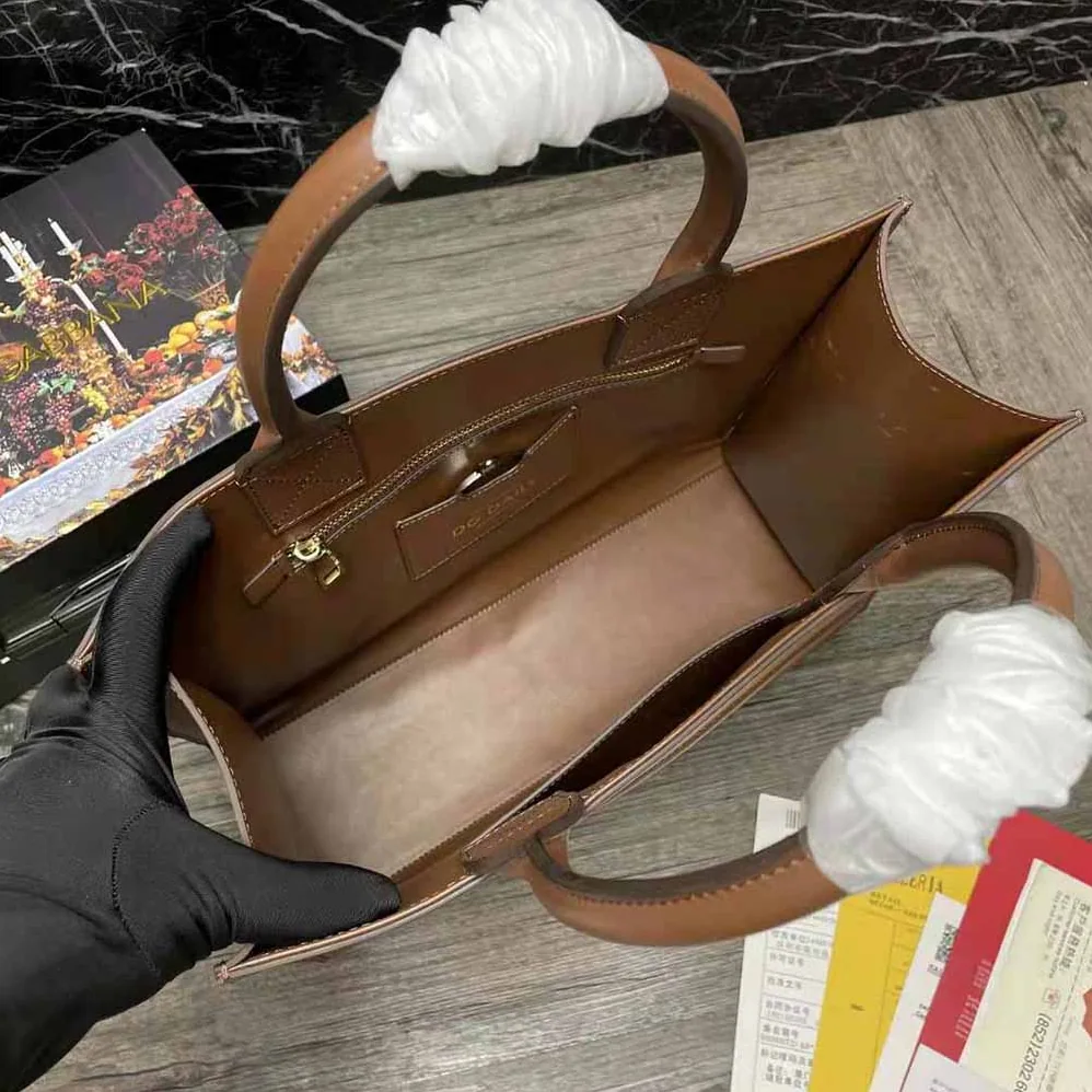 Dolce Gabbana D&G Small Calfskin DG Daily Shopper for Women in Brown Dolce Gabbana D&G Small Calfskin DG Daily Shopper for Women in Brown