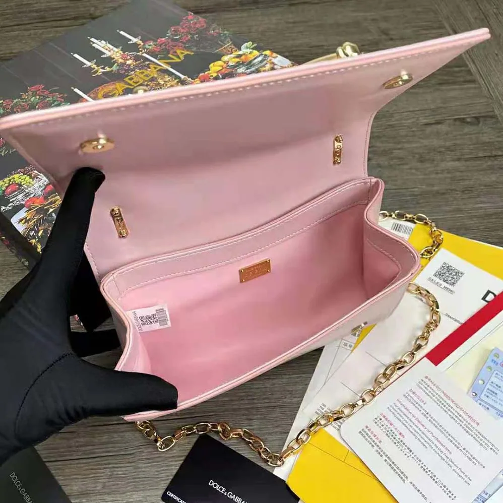 Dolce Gabbana D&G Girls Shoulder Bag in Nappa Leather for Women in Pink