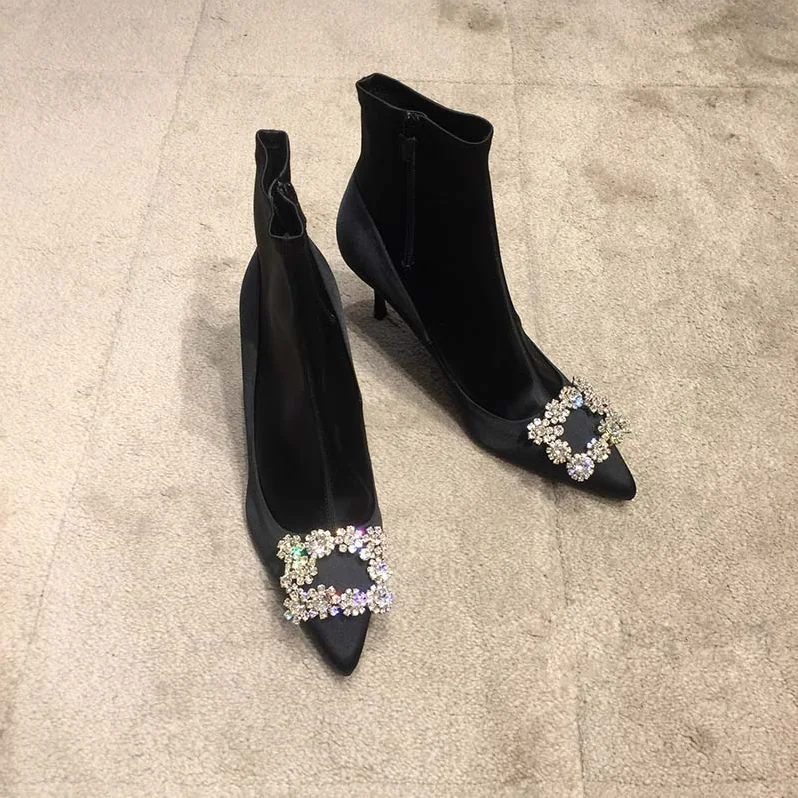 Roger Vivier Shoes Flower Strass Buckle Booties in Satin Silk 60mm Heel for Women in Black Roger Vivier Shoes Flower Strass Buckle Booties in Satin Silk 60mm Heel for Women in Black