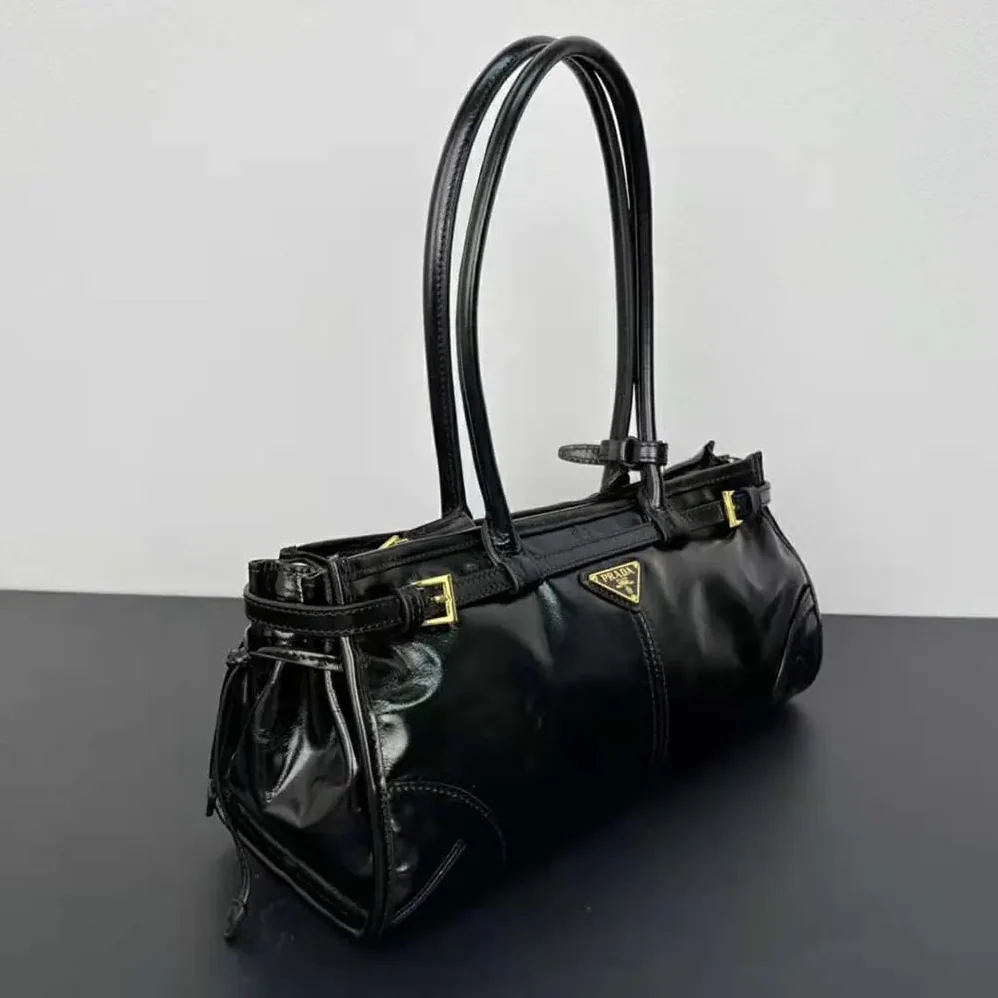 Prada Medium Leather Handbag for Women in Black Prada Medium Leather Handbag for Women in Black