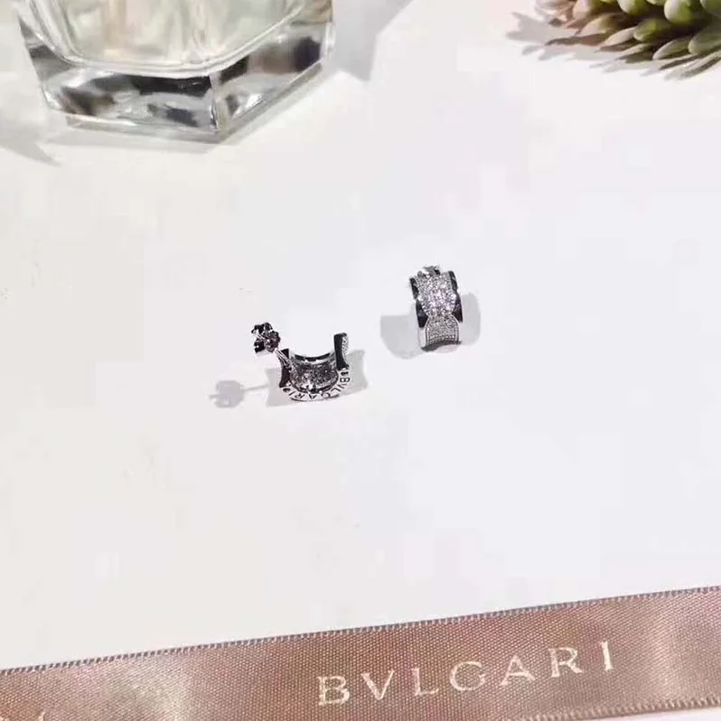 Bvlgari B.zero1 Earrings 18 KT Rose Gold Set Pave Diamonds for Women in Silver Bvlgari B.zero1 Earrings 18 KT Rose Gold Set Pave Diamonds for Women in Silver