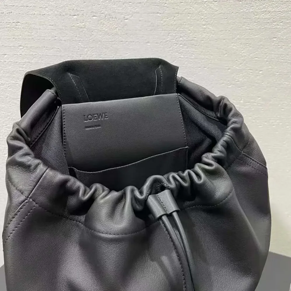 Loewe Flamenco Backpack in Shiny Supple Calfskin for Unisex in Black Loewe Flamenco Backpack in Shiny Supple Calfskin for Unisex in Black