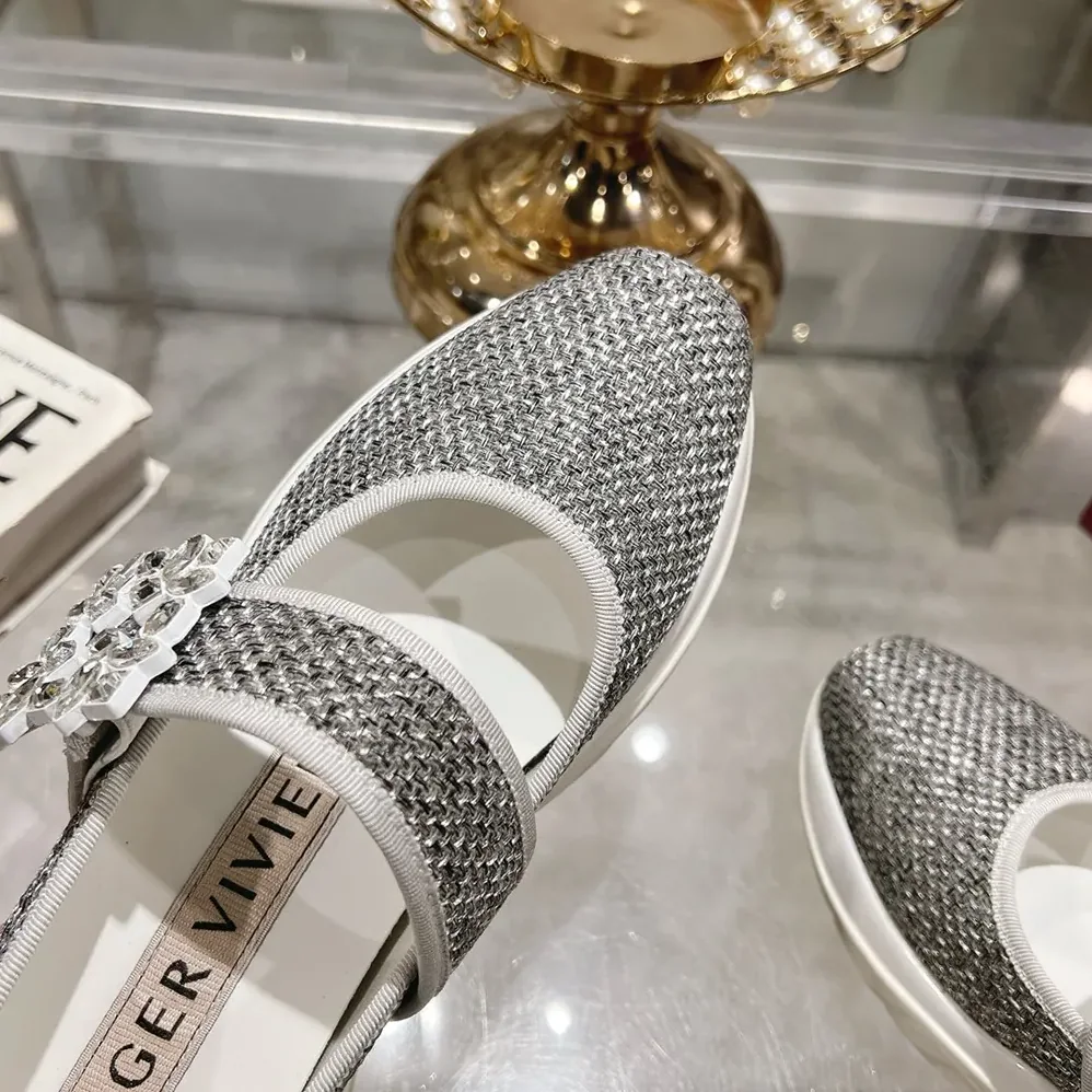 Roger Vivier Viv' Run Babies Sneakers in Lurex for Women in Silver