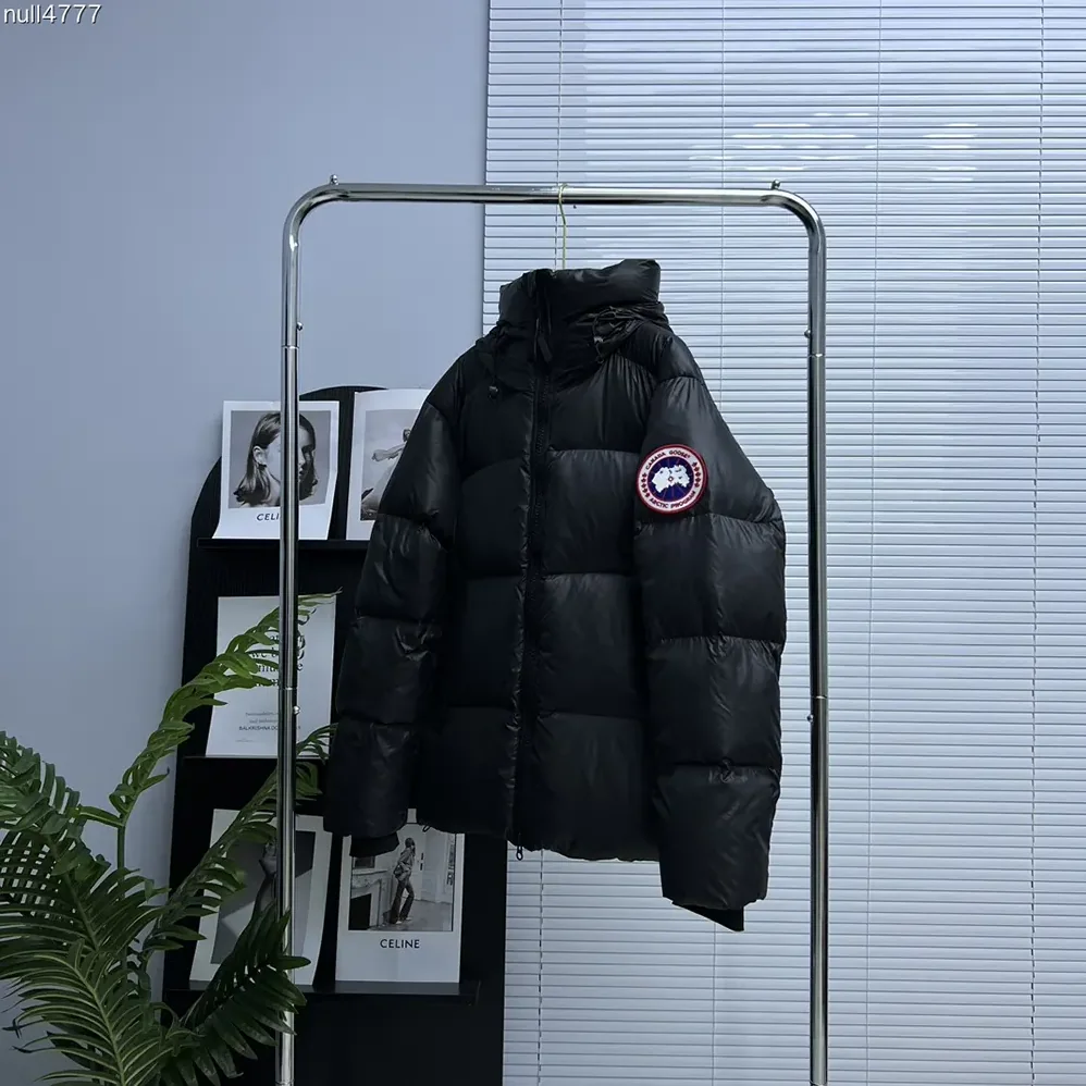Canada Goose Cypress Puffer with Recycled Feather-Light-Ripstop for Women in Black