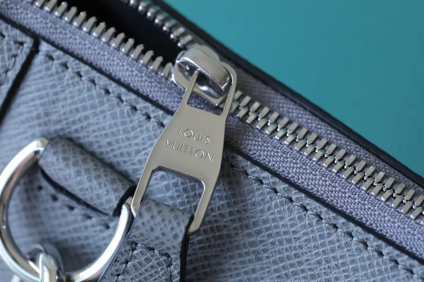 Slim Briefcase Taiga Gray / Slim Briefcase Taiga Gray /