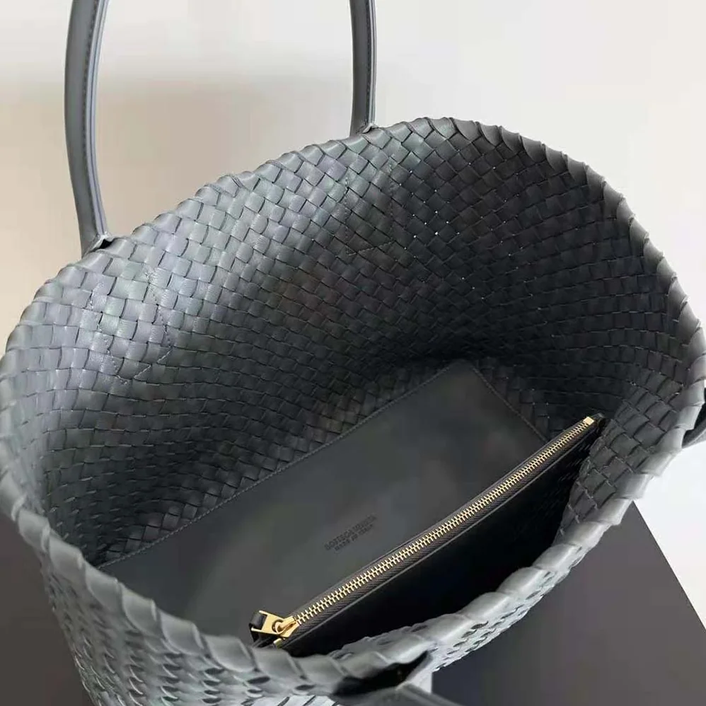 Bottega Veneta Medium Cabat Leather Tote Bag with Detachable Strap for Women in Gray