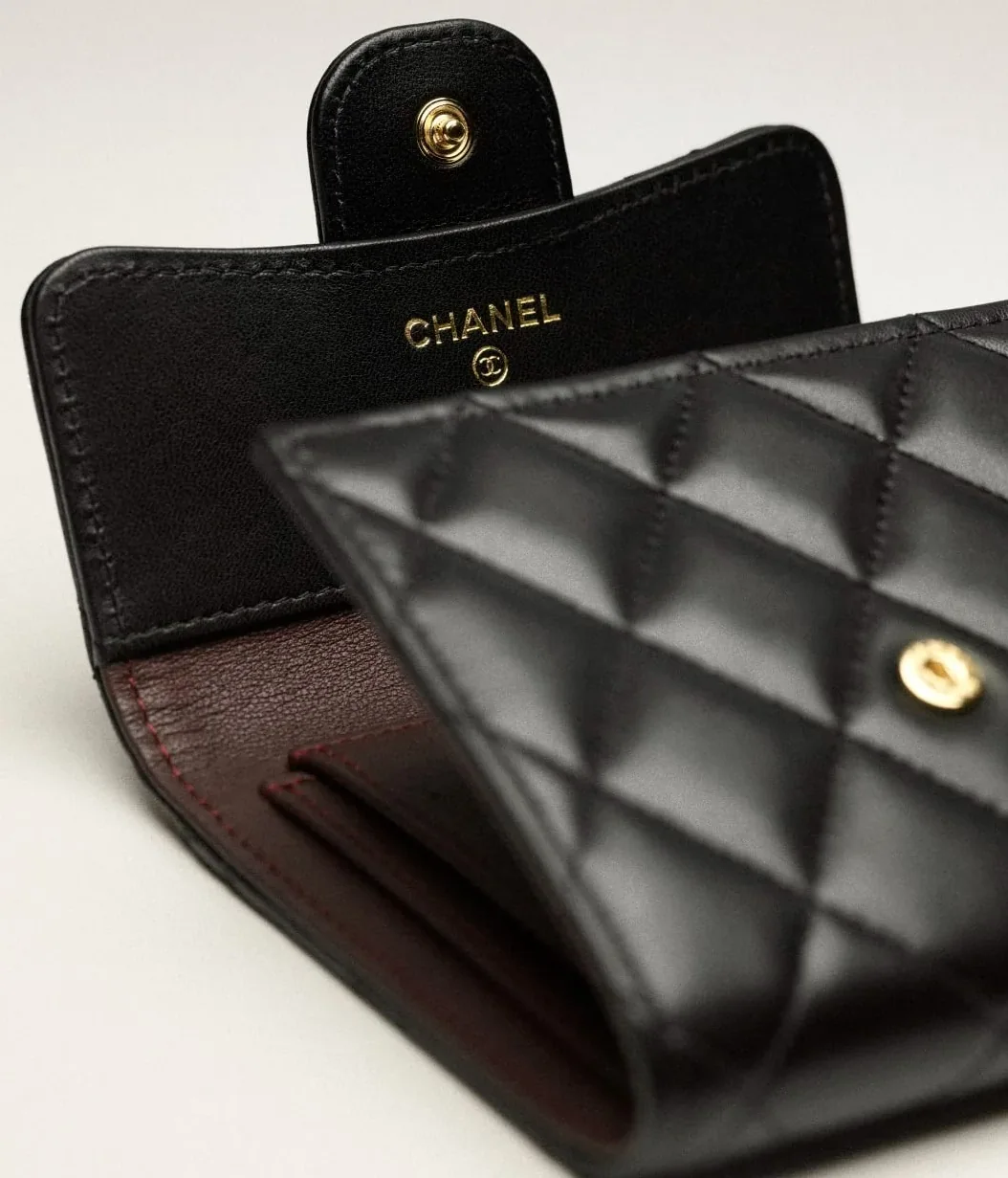Chanel Small Classic Flap Wallet Black /