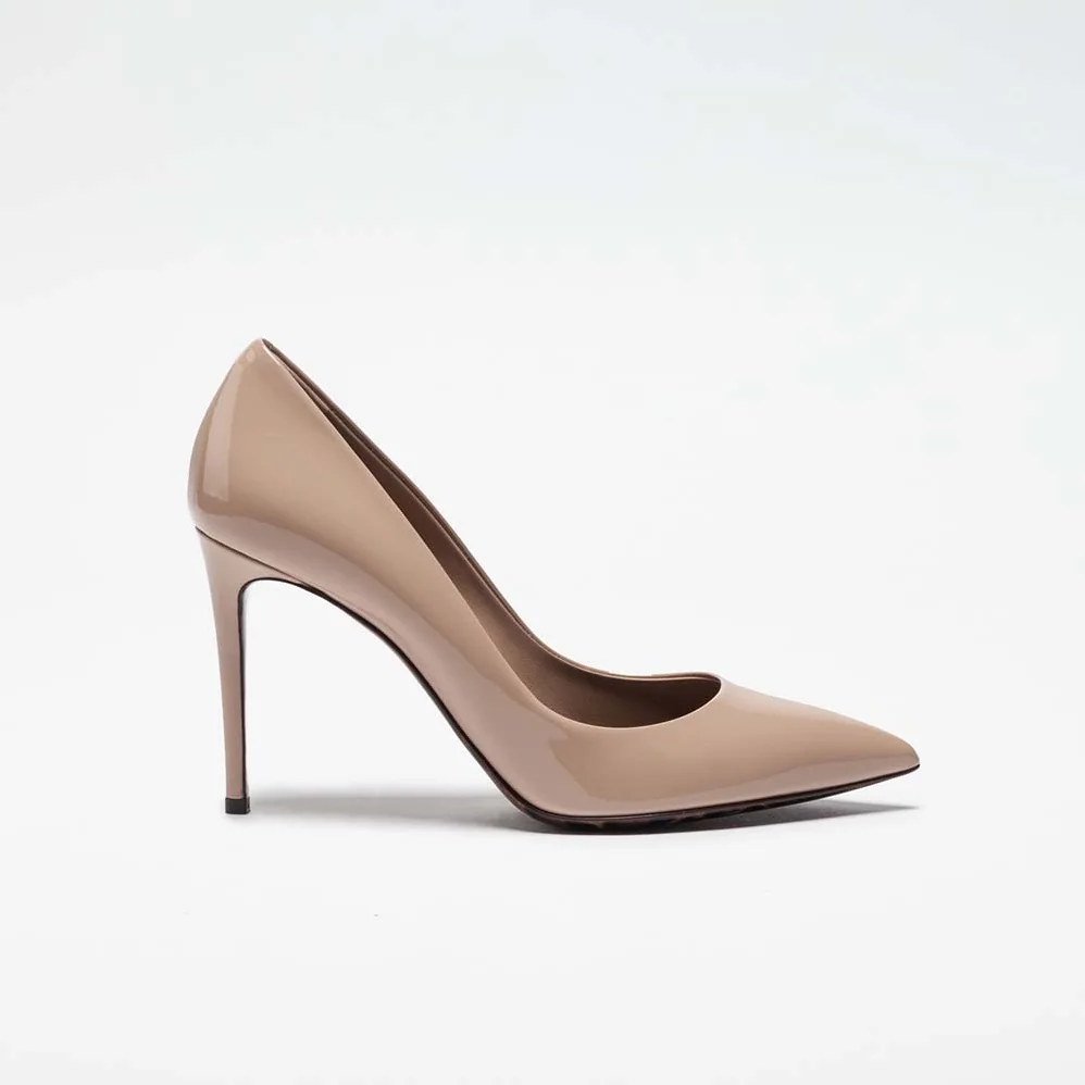 Dolce Gabbana D&G Shoes Patent Leather Pump with Leopard Sole 80mm Heel Hight for Women in Sandy Dolce Gabbana D&G Shoes Patent Leather Pump with Leopard Sole 80mm Heel Hight for Women in Sandy