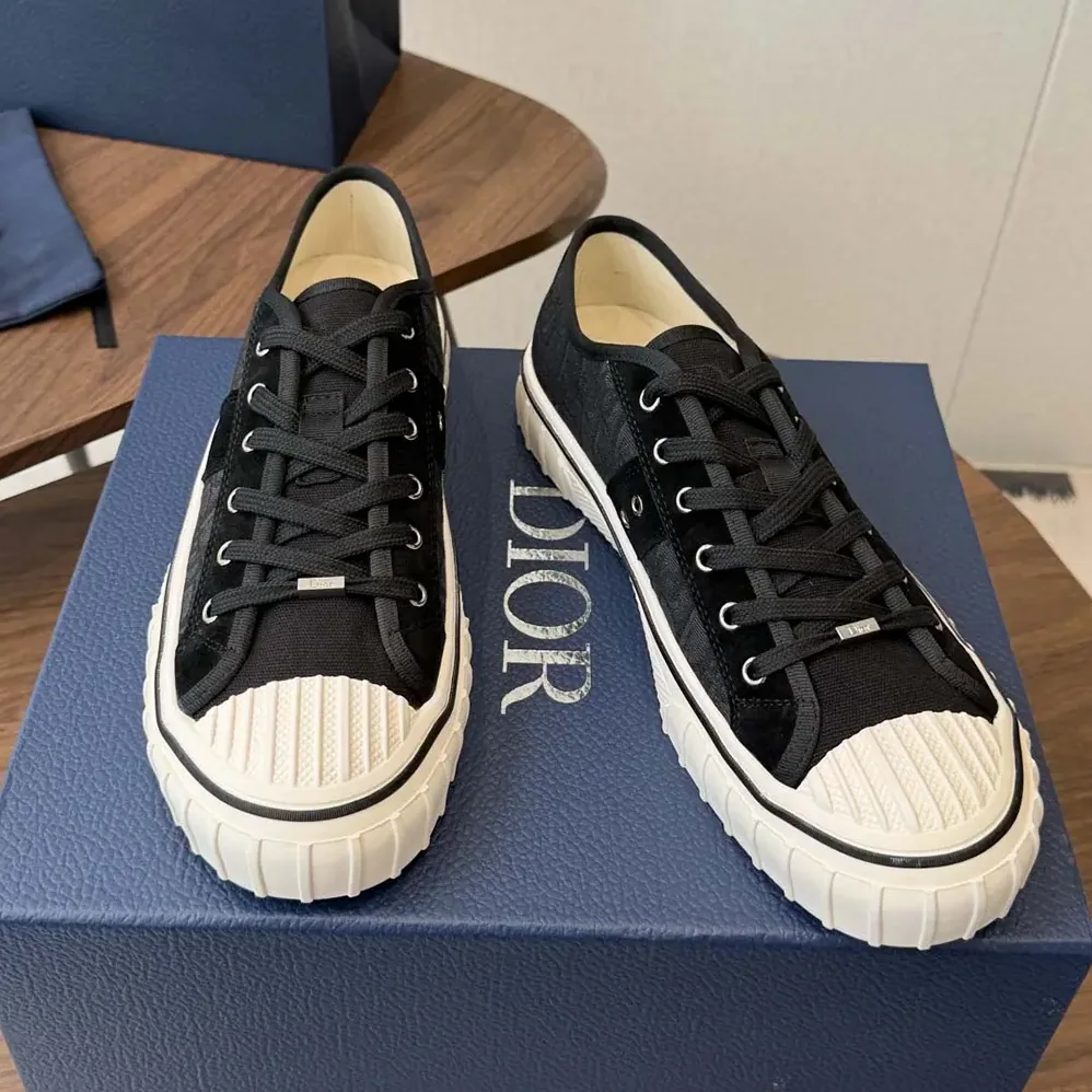 Dior Hooper Low-Top Sneaker Black Dior Oblique Jacquard and Black Suede Calfskin for Unisex