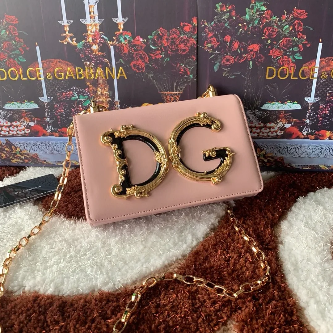 Dolce & Gabbana DG Girls CrossBody Bag Pink / DG BB6498AZ80180412 Dolce & Gabbana DG Girls CrossBody Bag Pink / DG BB6498AZ80180412