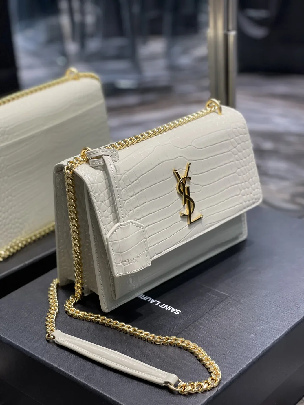 Saint Laurent Sunset Medium Chain Bag in White YSL Saint Laurent Sunset Medium Chain Bag in White YSL