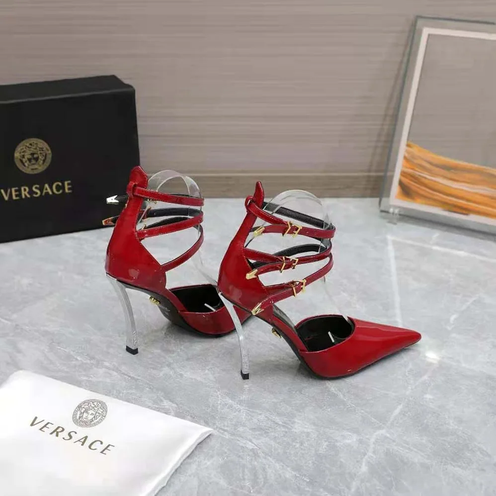 Versace Pin-Point Pumps in Calf Leather for Women in Maroon Versace Pin-Point Pumps in Calf Leather for Women in Maroon