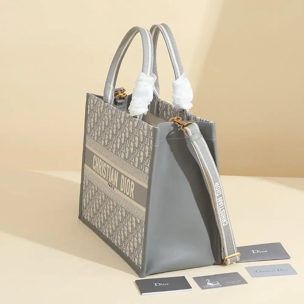 Dior Medium Dior Book Tote Gray Dior Oblique Embroidery and Calfskin for Women