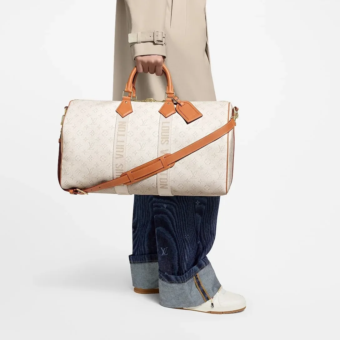 Louis Vuitton Keepall Bandouliere 45 Travel Bag / Off in White Gold Hardware