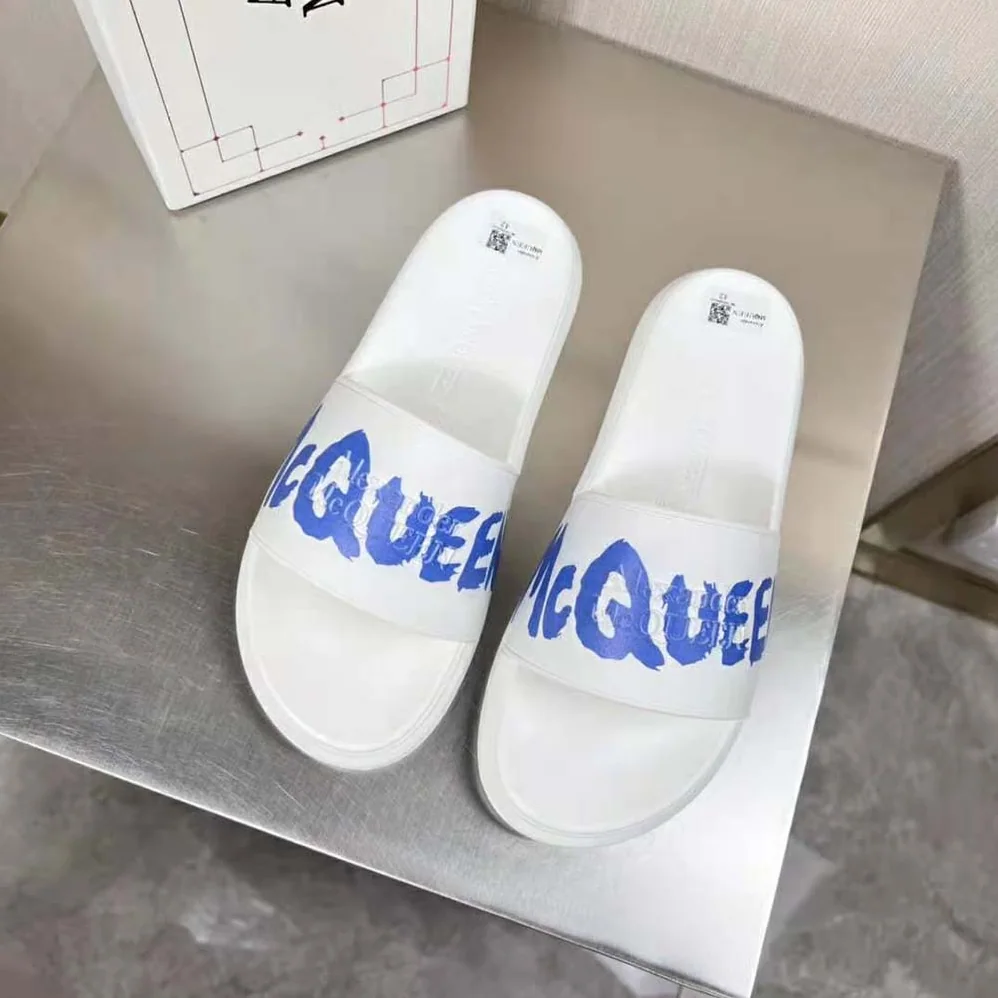 Alexander Mcqueen Mcqueen Graffiti Rubber Pool Slide in White for Unisex
