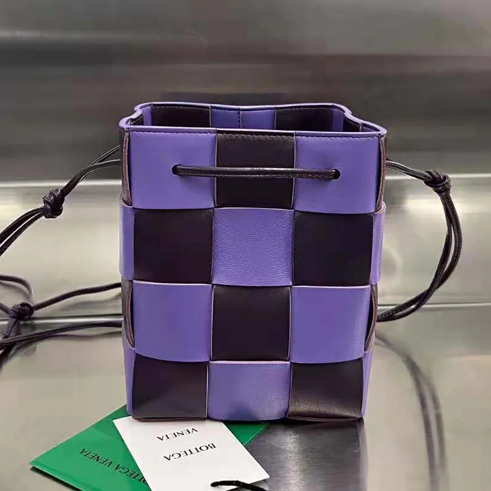 Bottega Veneta Small Cassette Cross-Body Bucket for Women in Purple