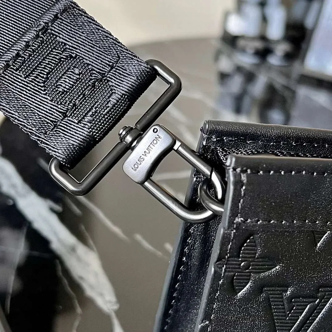 Louis Vuitton Pochette Gaston Wearable Wallet Shoulder Bag / Black Monogram Shadow Black Hardware