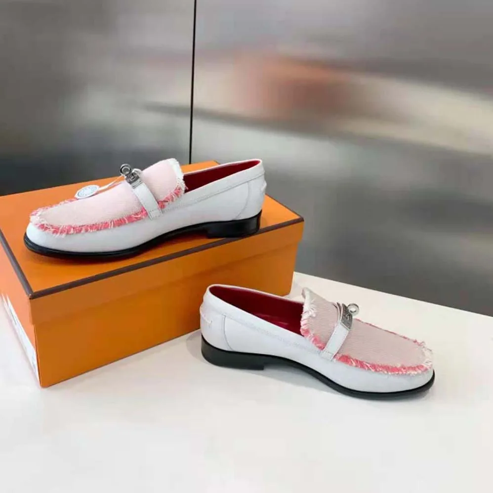 Hermes Destin Loafer in Calfskin Leather for Women in Pink Hermes Destin Loafer in Calfskin Leather for Women in Pink