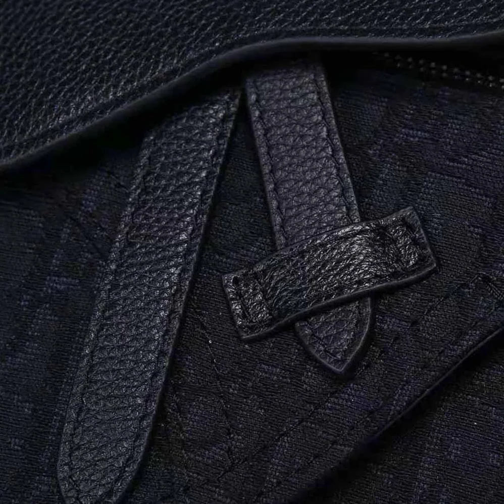 Dior Saddle Pouch Dior Oblique Jacquard for Men in Black Dior Saddle Pouch Dior Oblique Jacquard for Men in Black