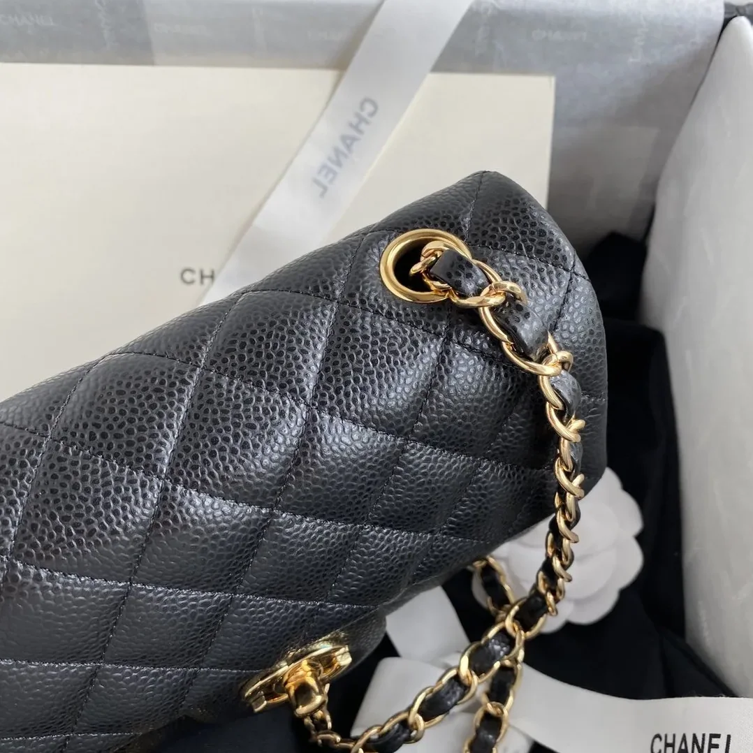 Chanel Mini Classic Handbag Black / Chanel Mini Classic Handbag Black /