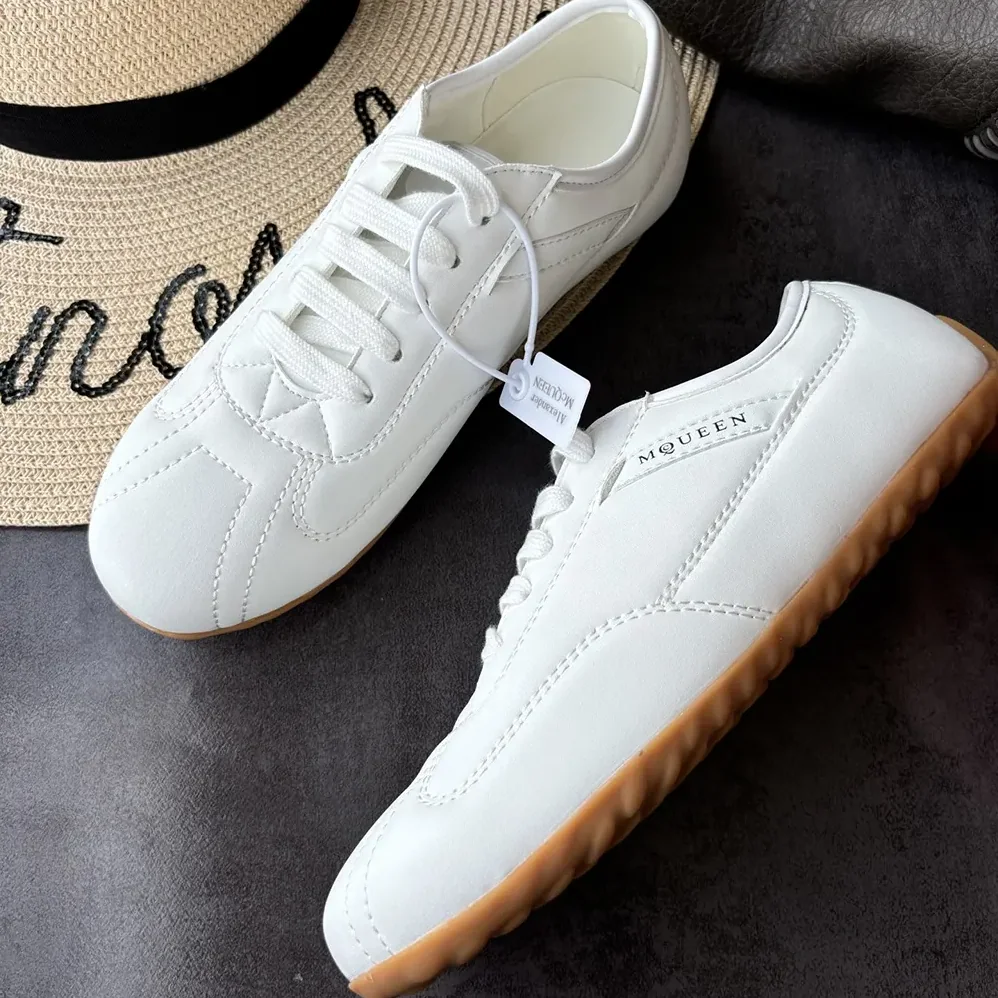 Alexander Mcqueen Boxe Sneaker in Off White for Unisex