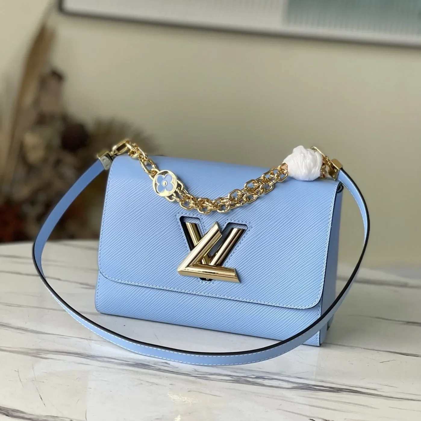 Louis Vuitton Twist MM Monogram Flower Bleu Nuage Blue Louis Vuitton Twist MM Monogram Flower Bleu Nuage Blue