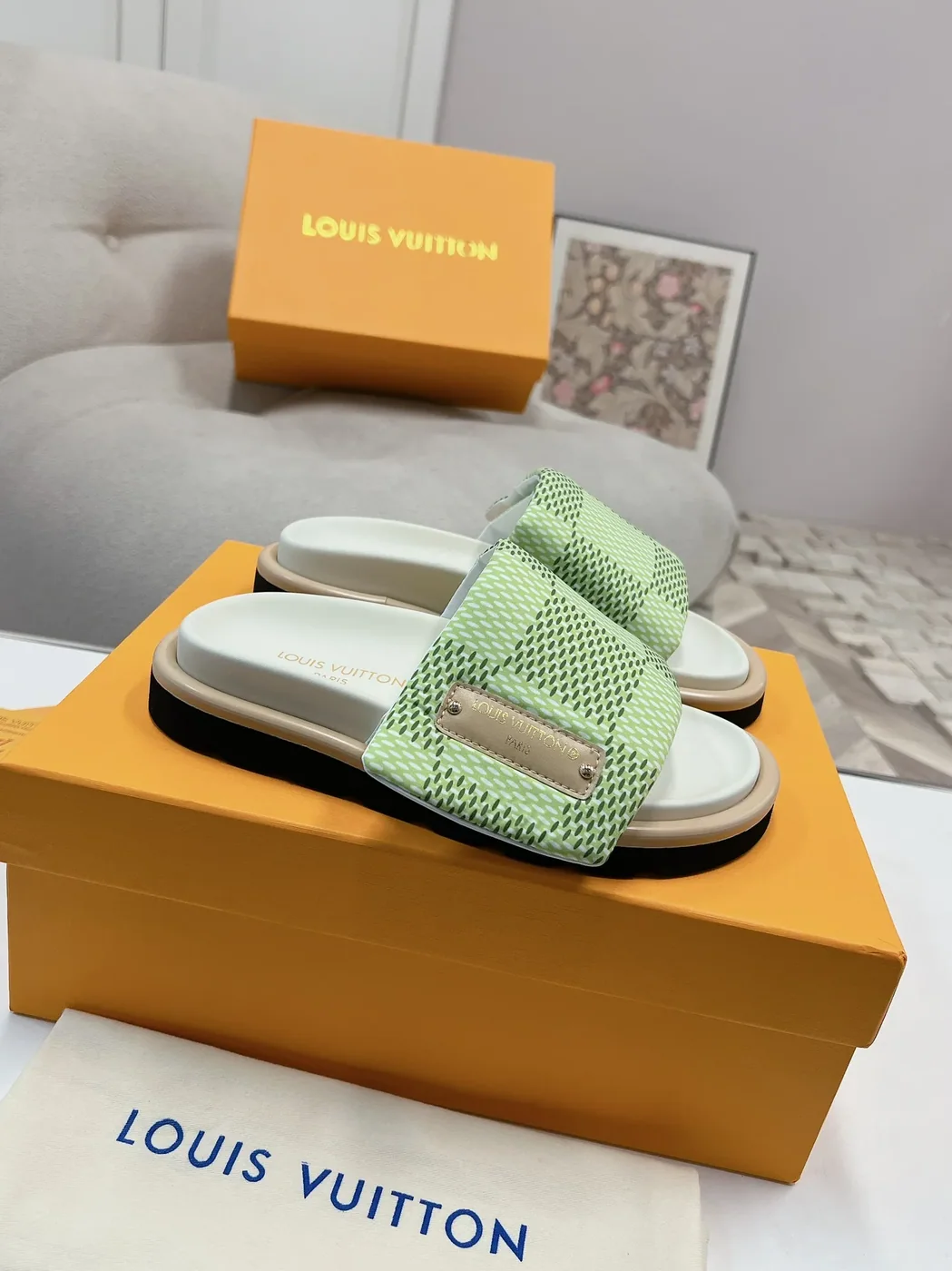 Louis Vuitton Slipper Pillow Flat Comfort Mule Beige
