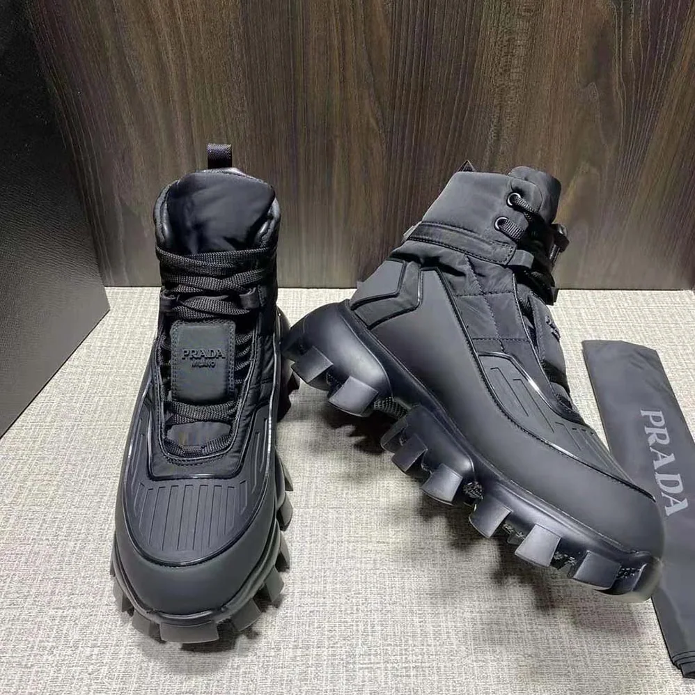 Prada Cloudbust Thunder Sneakers for Women in Black Prada Cloudbust Thunder Sneakers for Women in Black