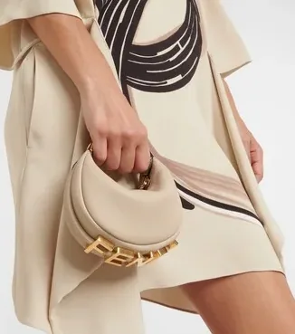 Fendi Nano Fendigraphy For Woman / Fendi Nano Fendigraphy For Woman /