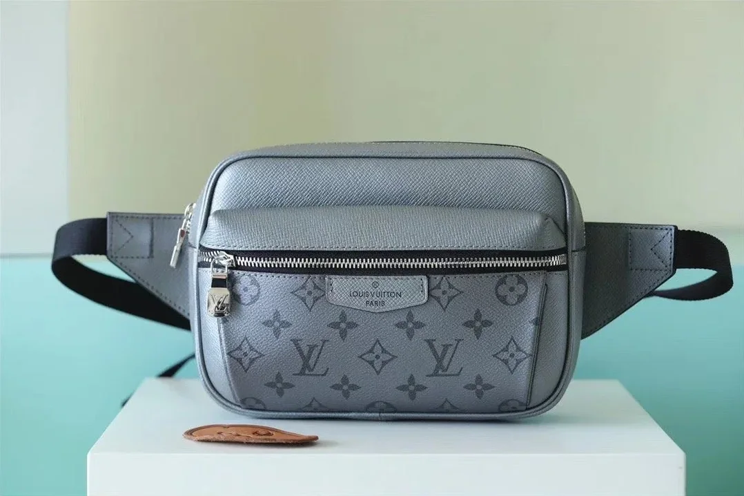 Louis Vuitton Outdoor Bumbag Monogram Canvas Grey Louis Vuitton Outdoor Bumbag Monogram Canvas Grey