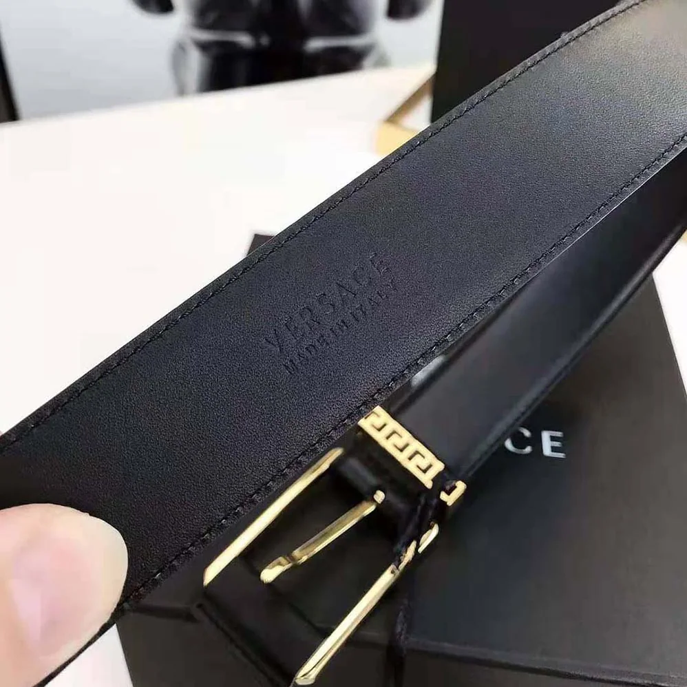 Versace Greca Accent Leather Belt for Unisex in Black Versace Greca Accent Leather Belt for Unisex in Black