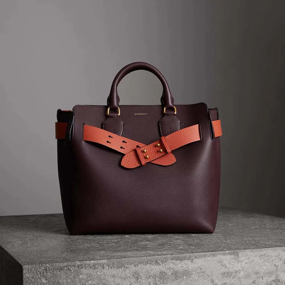 Burberry The Medium Leather Belt Bag for Women in Maroon