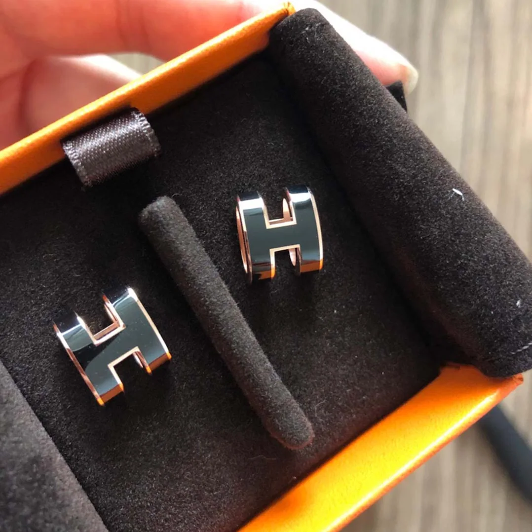 Hermes Pop H Earrings Jewelry Black for Women Hermes Pop H Earrings Jewelry Black for Women