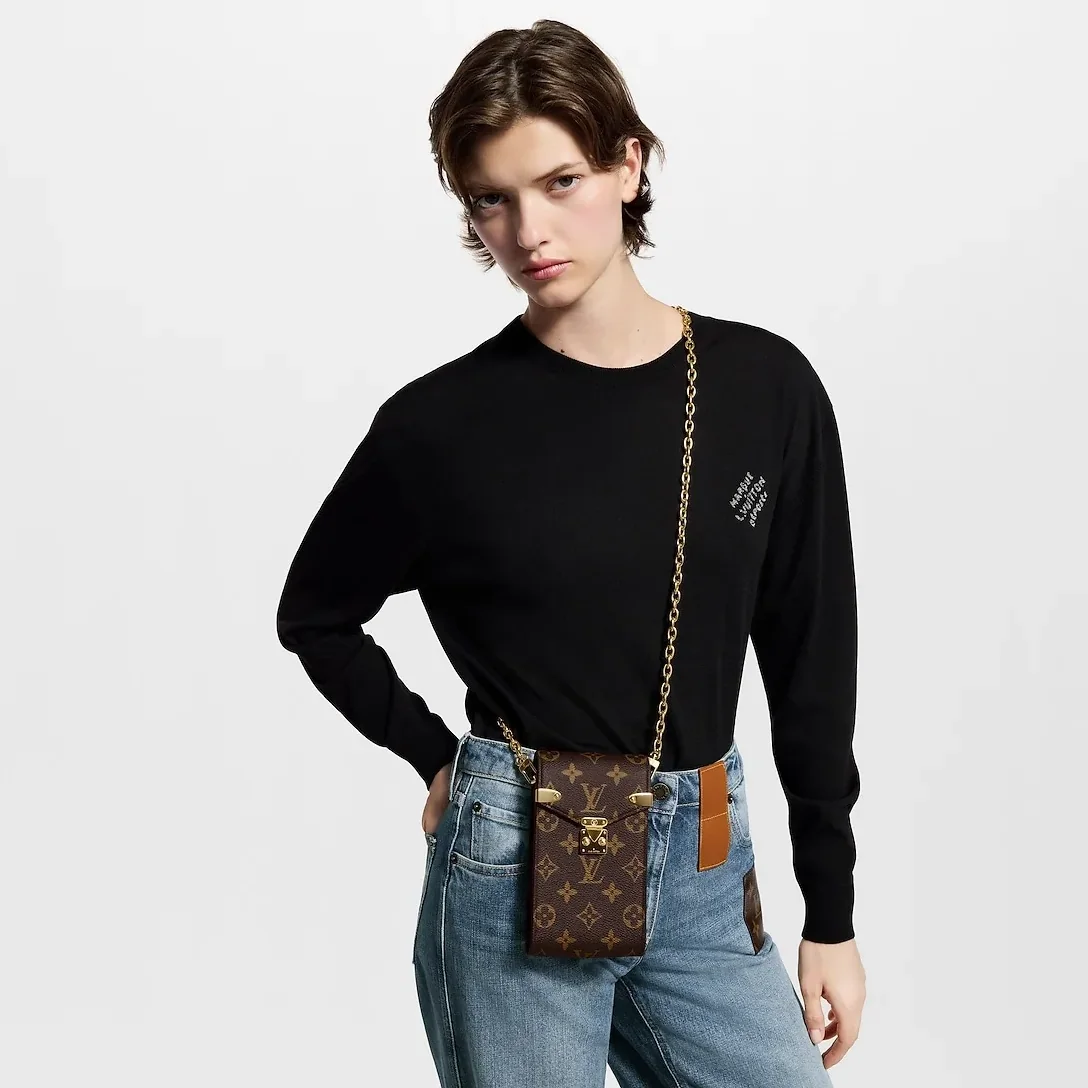 Louis Vuitton Phone Pouch Metis in Brown Monogram Gold Hardware