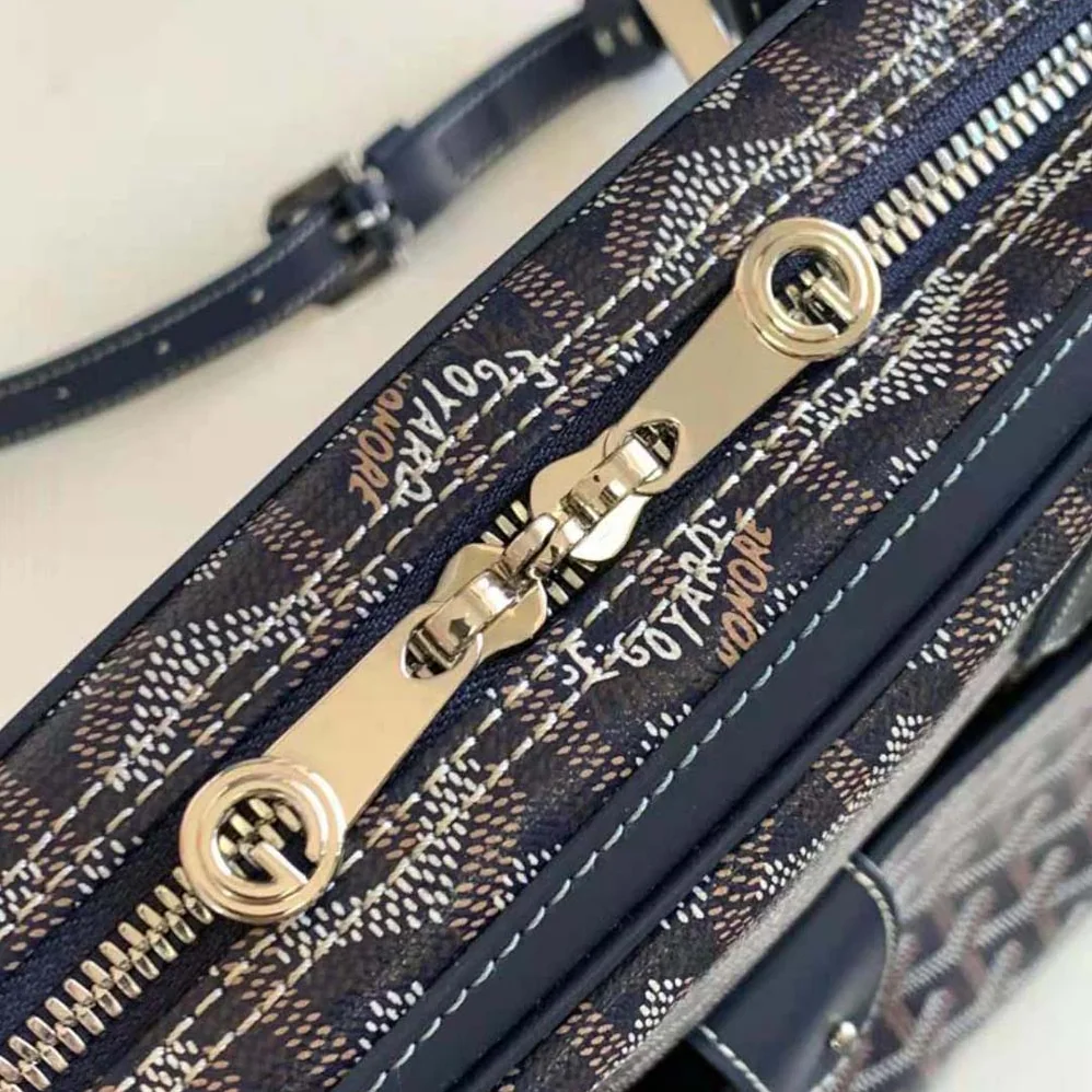 Goyard Ambassade MM Document Case for Women in Navy