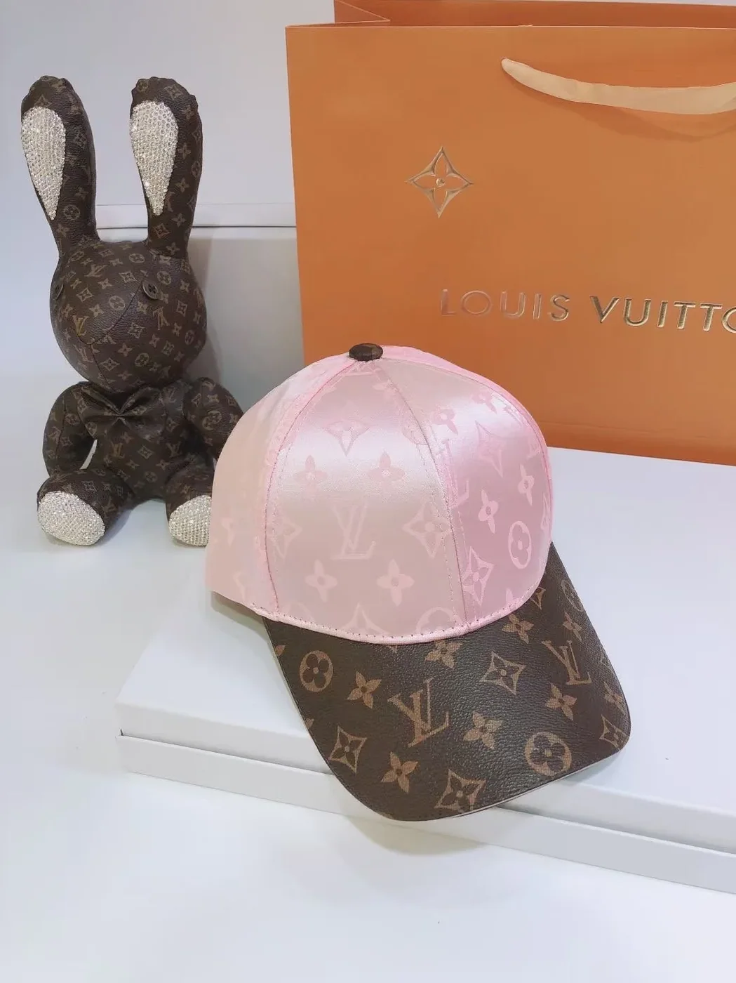 Louis Vuitton LV Get Ready Cap Monogram Pink LV Louis Vuitton LV Get Ready Cap Monogram Pink LV