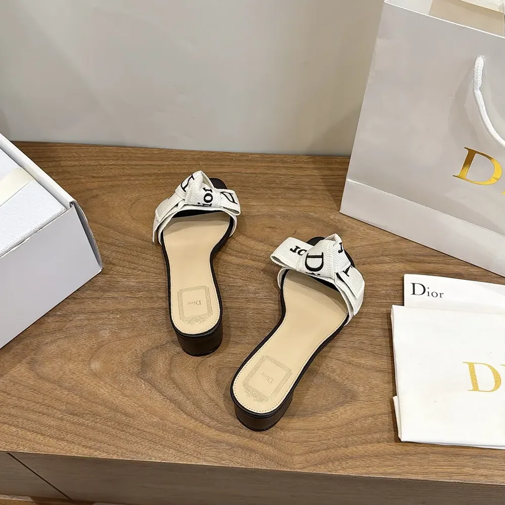 Dior J'Adior Heeled Slide Black Embroidered Cotton for Women Dior J'Adior Heeled Slide Black Embroidered Cotton for Women