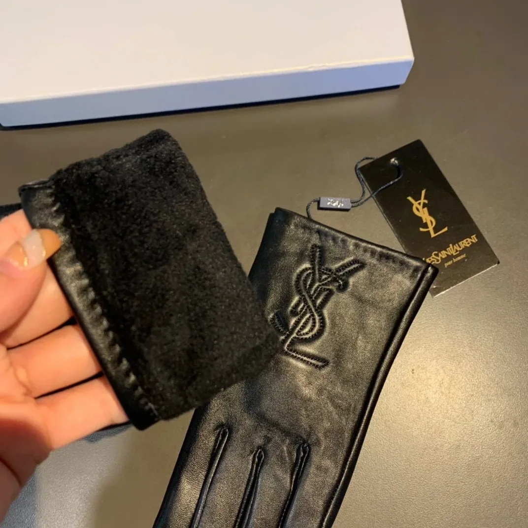 Saint Laurent Gloves In Black Saint Laurent Gloves In Black