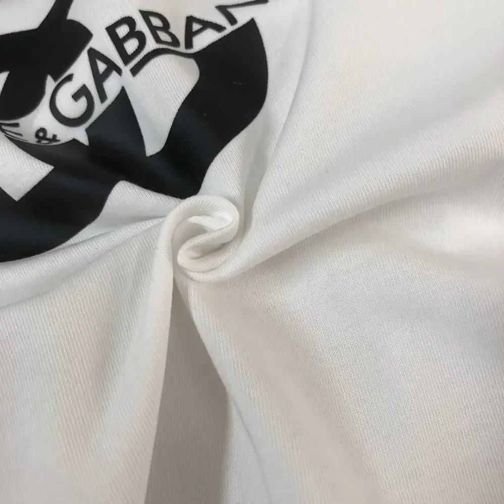 Dolce Gabbana D&G Short-sleeved T-shirt with DG Logo Print for Men in White Dolce Gabbana D&G Short-sleeved T-shirt with DG Logo Print for Men in White