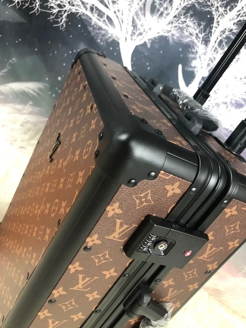 Louis Vuitton Rolling Trunk Brown / Louis Vuitton Rolling Trunk Brown /
