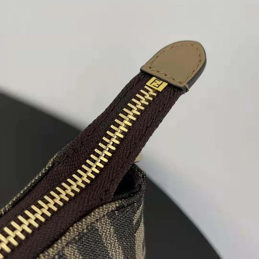 Fendi Baguette Pouch Brown Jacquard FF Fabric Clutch with Chain for Women Fendi Baguette Pouch Brown Jacquard FF Fabric Clutch with Chain for Women
