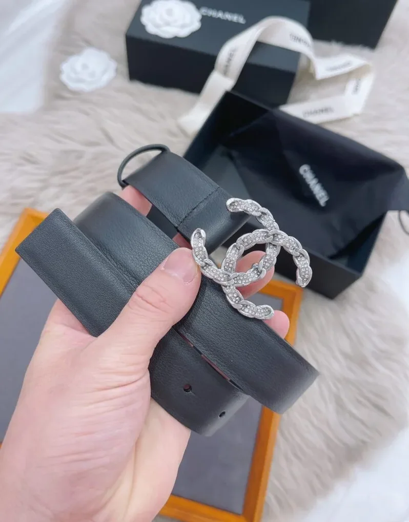 Chanel Shiny Silver Tone Chain Interlocking C Belt Black